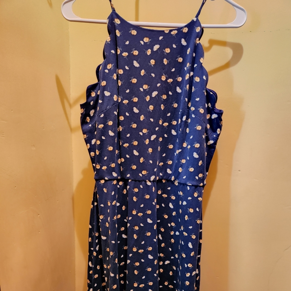 Navy Floral Dress Size Large